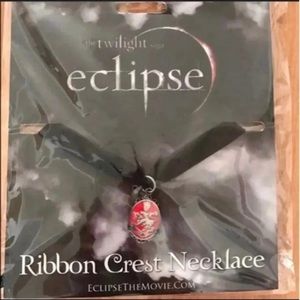 New!! The Twilight Saga Eclipse Ribbon Crest Necklace.